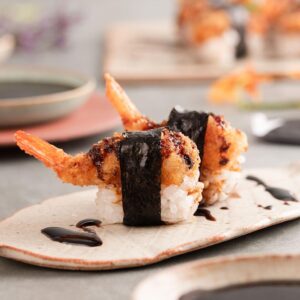 Niguiri de camarão empanado – 06 unidades