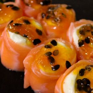 Gunkan de maracujá 06 unidades